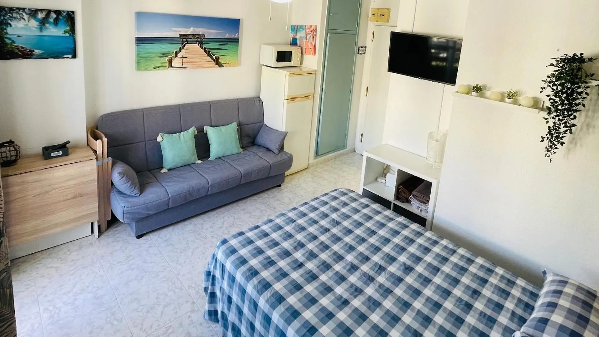 شقة Estudio Naciones Beach بينالماذينا